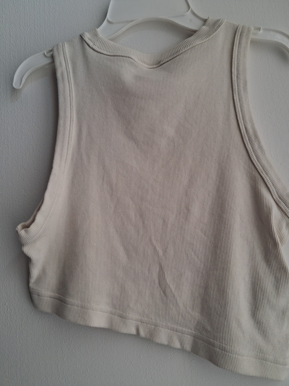 Reebok Ribbed Cropped Tank Top - Cream